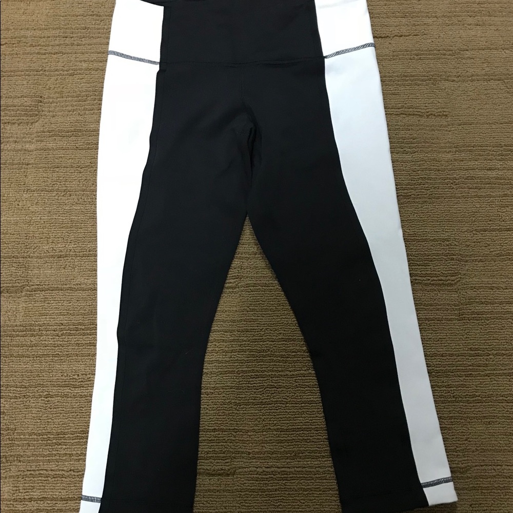 Lululemon crop leggings